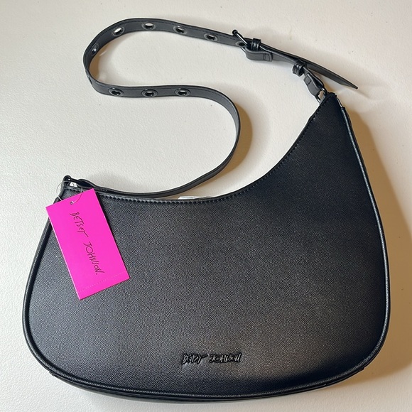 Betsey Johnson black skull rose diamonds and heart lining shoulder bag - Picture 1 of 17